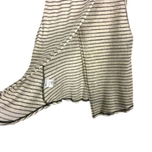 LA Made | Women's Cream Black Sleeveless Striped Pattern Top Size Small - Picture 6 of 6